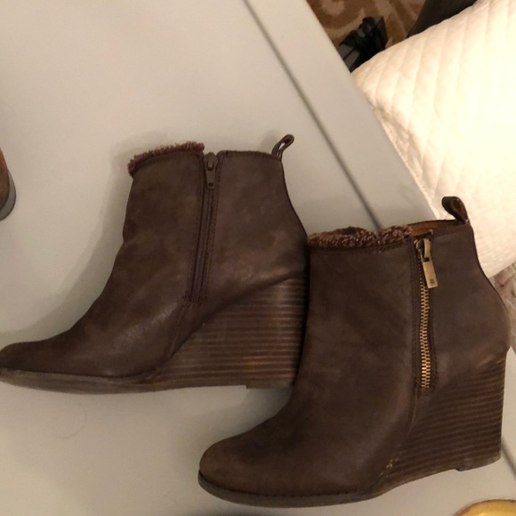 Lucky Brand Booties - Picture 3 of 7